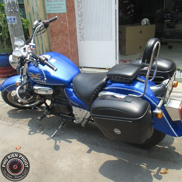 thung hong givi e21n cho xe cruiser aquila 250