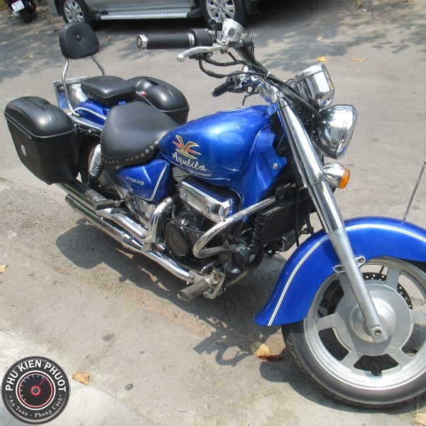 thung hong givi e21n cho xe cruiser