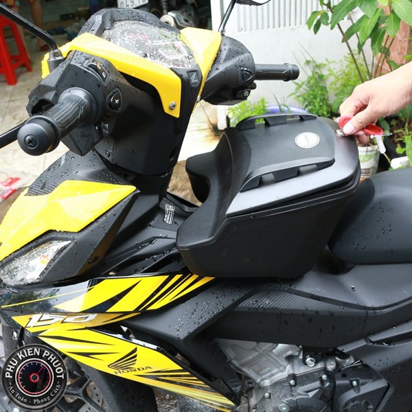 winner gan thung giua givi