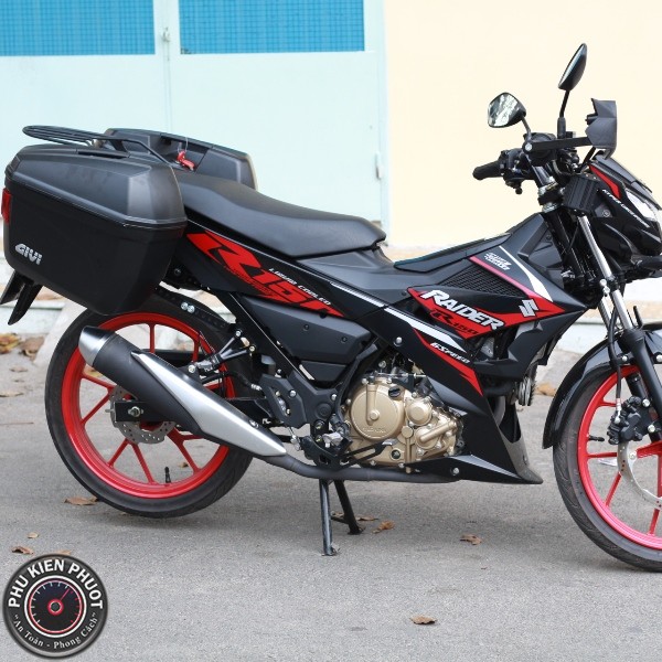 thung hong givi e22n gan cho raider Fi