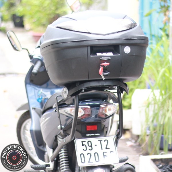 thùng givi B360NT g?n xe future fi 125