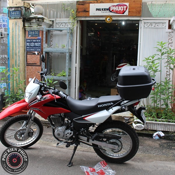 thung givi xe honda xr150