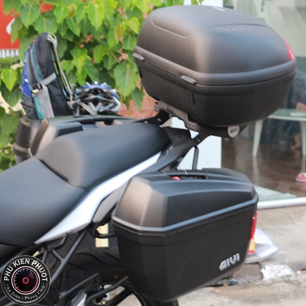 thung givi kawasaki versys 650