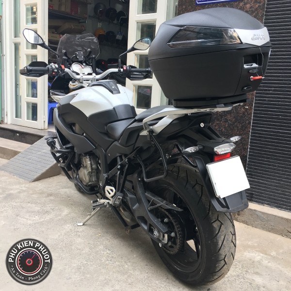 thung givi bmw s1000xr