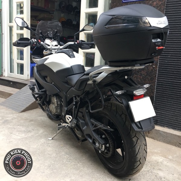 thung givi bmw s1000xr