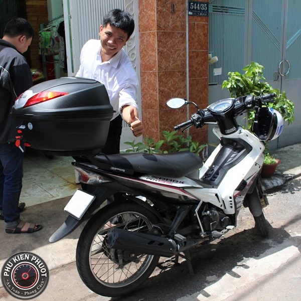 thung sau givi B360N cho exciter 2009