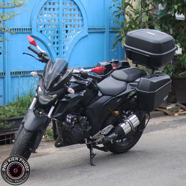 thung givi fz25