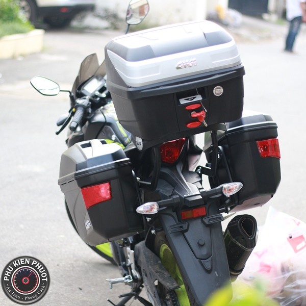 thùng givi baga givi suzuki gsx 150r