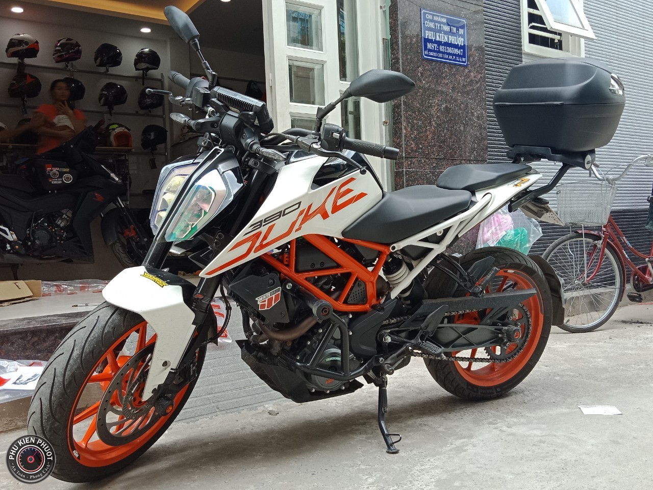 baga givi ktm duke 2018 , thung givi ktm duke 2018