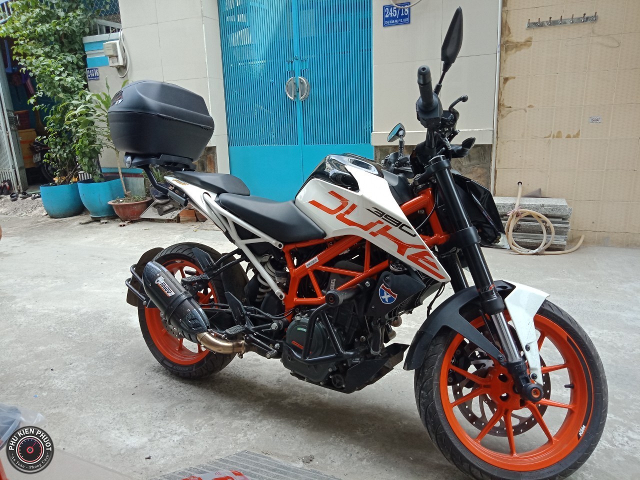 baga givi ktm duke 2018 , thung givi ktm duke 2018