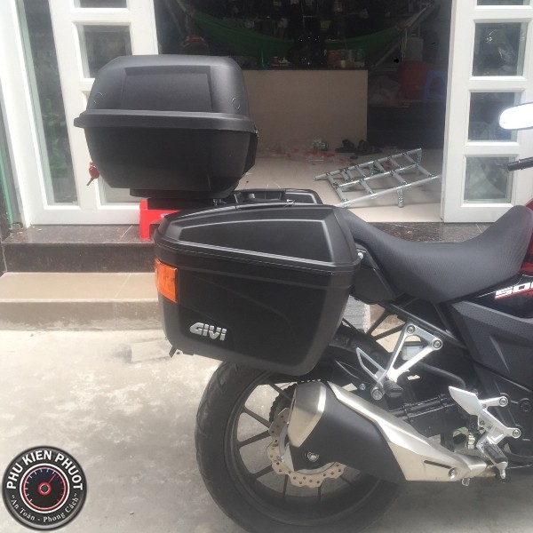 thung xe givi cb500x