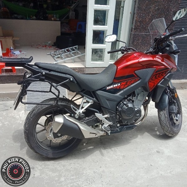 thung xe givi cb500x