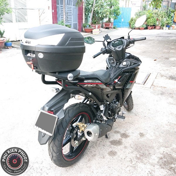 thùng xe givi exciter 155