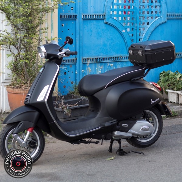 thùng givi dolomiti cho vespa sprint