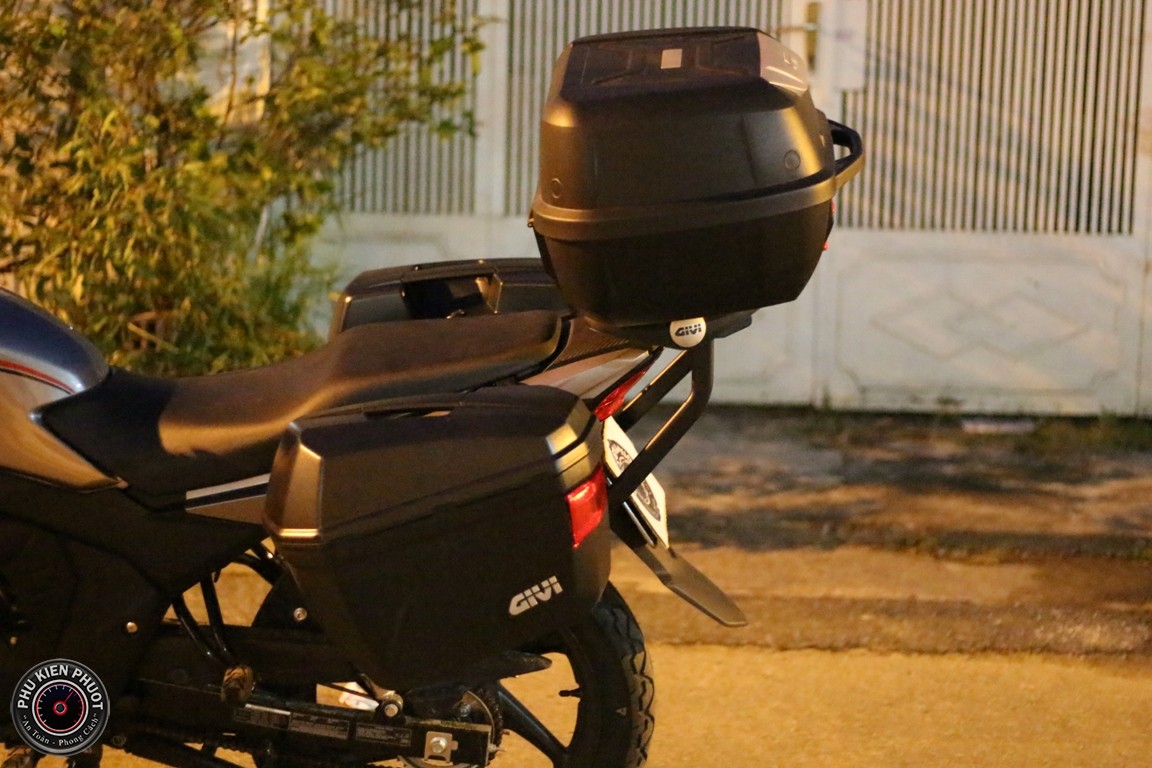 thung givi cb150 verza , thung xe cb150 verza