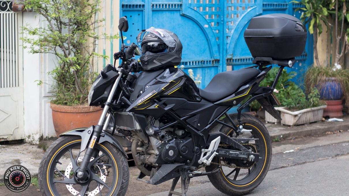 baga thung givi cb150r 2018