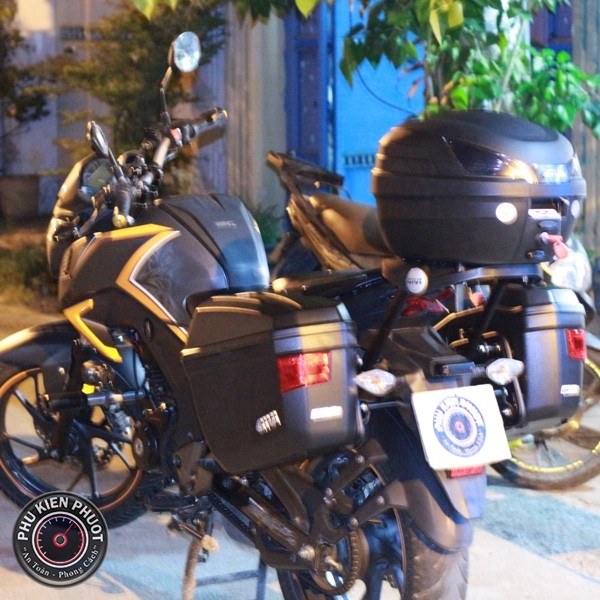 cb160 hornet gan thung givi