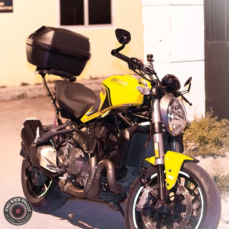 baga givi monster 821