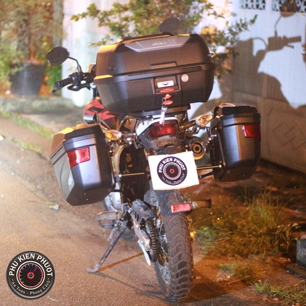 thung givi xe honda xr150