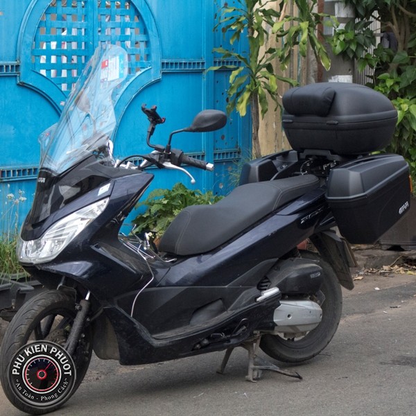 kính chan gio pcx