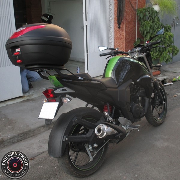 fz-s gan thung sau e350n