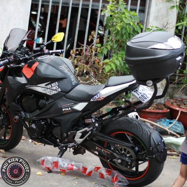 xe z800 gan thung givi b360nt