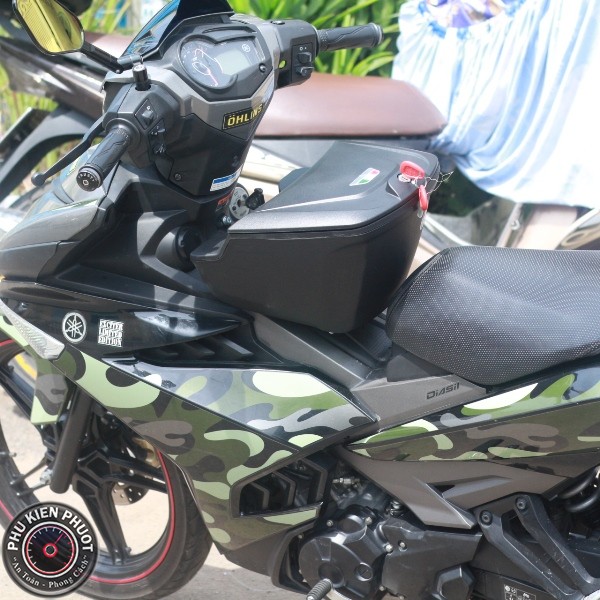 thung giua exciter 150, thung giua g10n exciter 150, thung givi