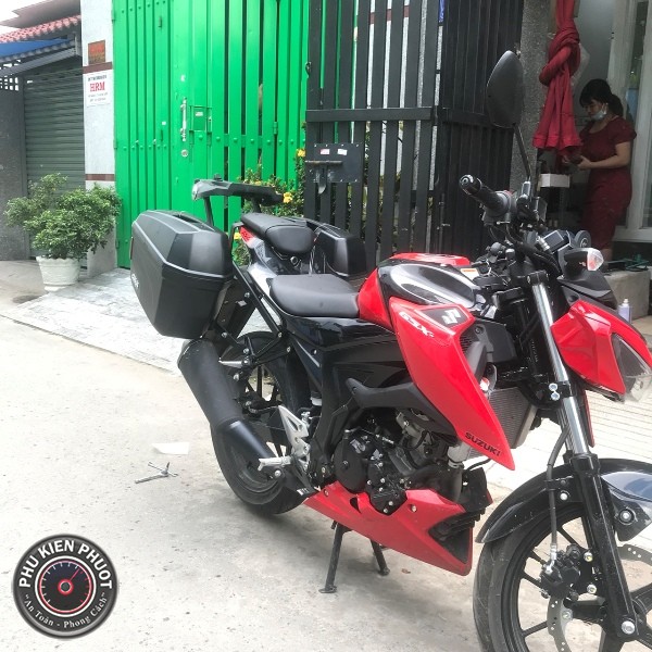 thùng givi gsx 150s , gsx 10s gắn thùng givi , baga givi gsx 150s