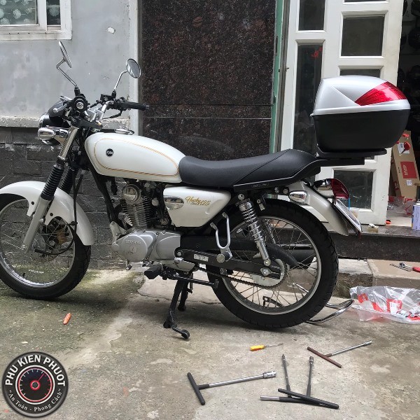 thùng xe husky 125, thùng givi husky 125 , baga xe husky 125