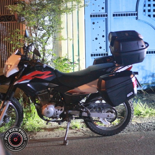 thùng givi xr150 , thùng xe givi xr150 , thùng moto xr150