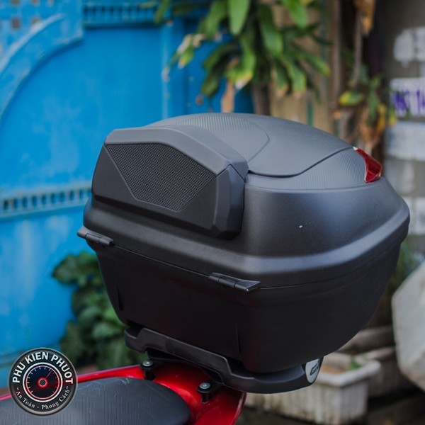 tua lung thung xe , tua lung sau thung xe , tựa lưng givi e131